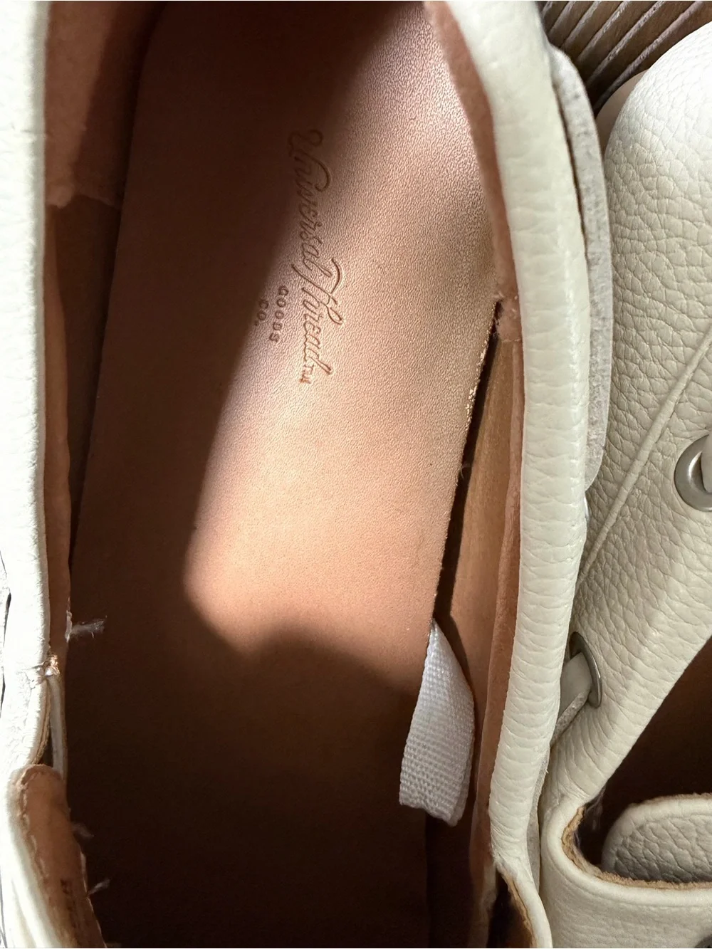 Universal Thread Men's Cream/Tan Boat Shoes